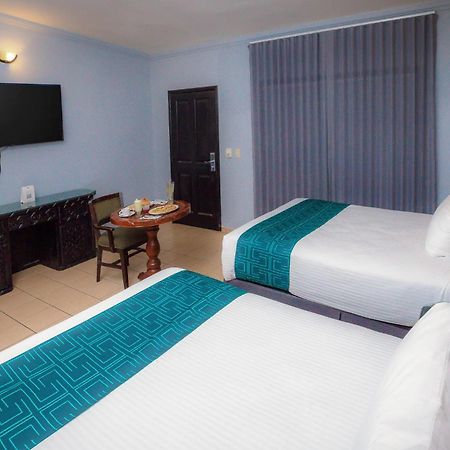 Hotel Inhouse Select Hacienda Tres Rios à Culiacán Extérieur photo