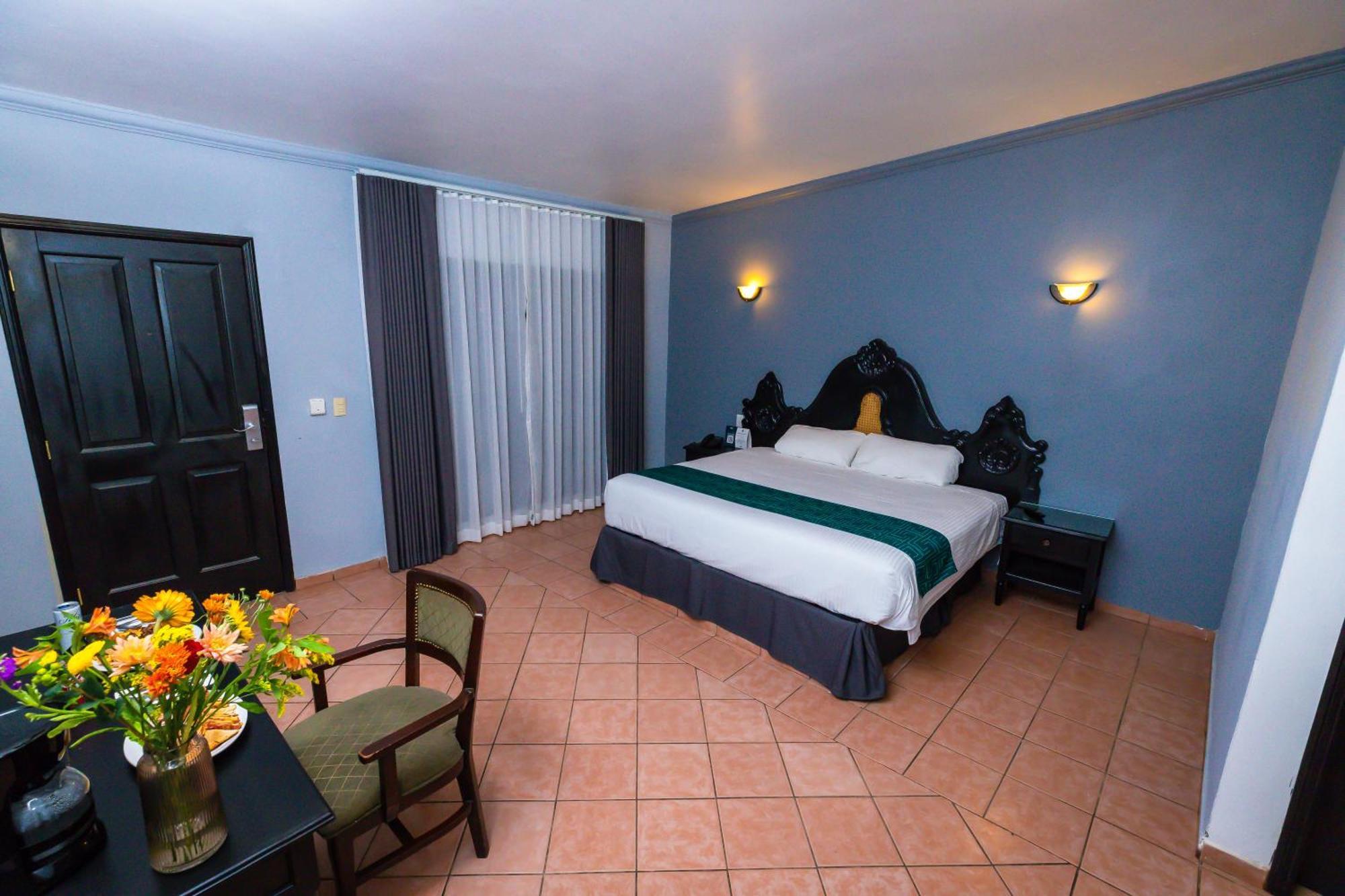 Hotel Inhouse Select Hacienda Tres Rios à Culiacán Extérieur photo
